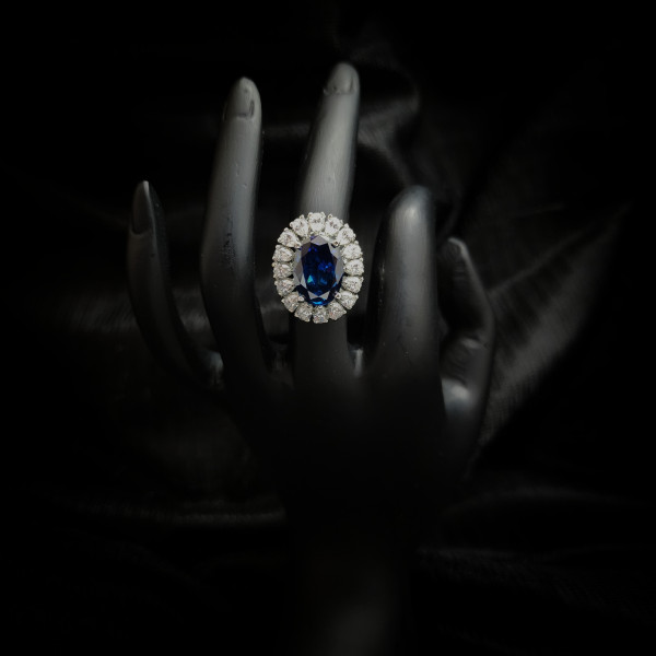 Oval Sapphire Ring